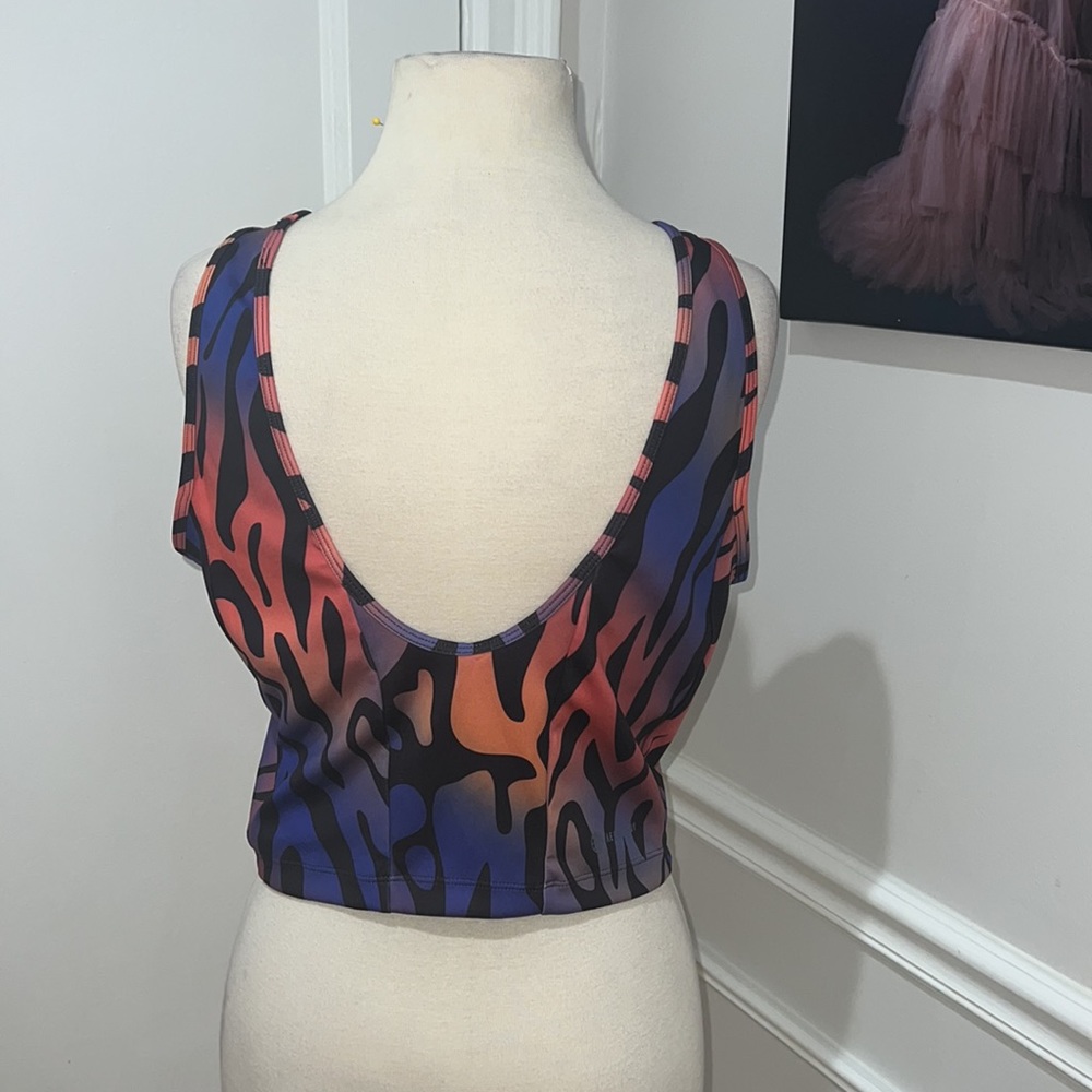 Adidas crop top - Picture 3 of 5